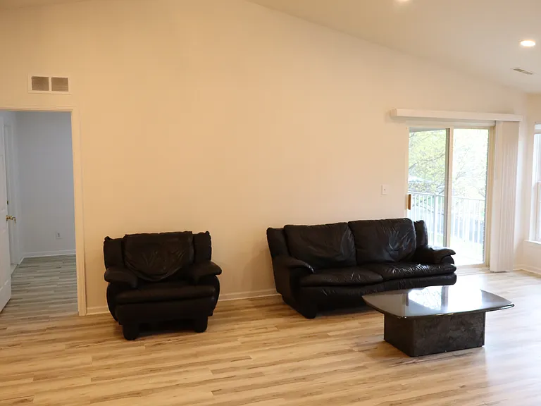 44944 Marigold Dr — Photo 5