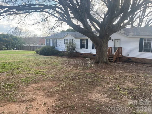 1011 Kiser Dairy Rd, Dallas, NC 28034