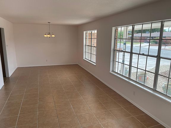 5th image of 2625 Calle De Rosa