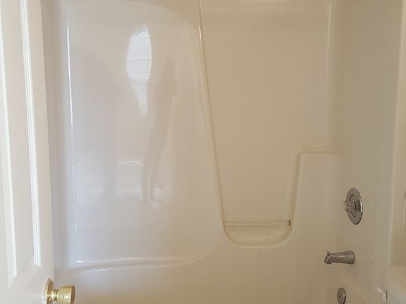 2nd image of 616 Shelter Cove St