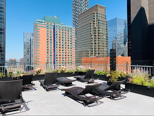 Rented by New York Residence | media 14