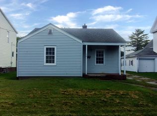 714 S 5th St, Hoopeston, IL 60942