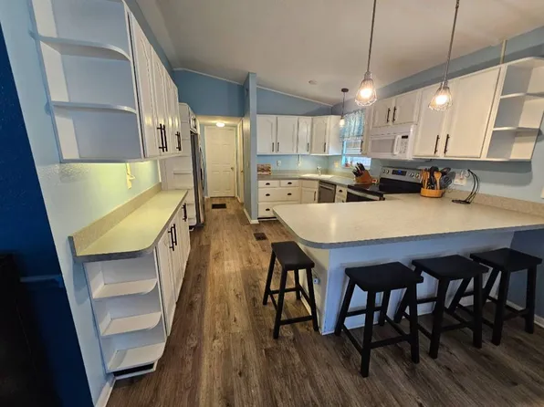 10349 1st Way N, Saint Petersburg, FL 33716