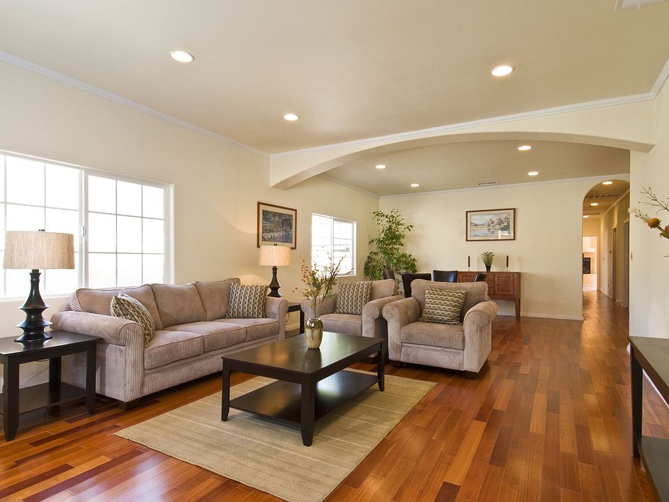 1st image of 3637 Redwood Ave