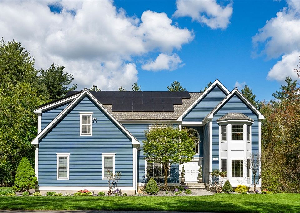 1st image of 220 Newtown Rd