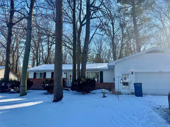 5180 Eldorado Dr, Bridgeport, MI 48722