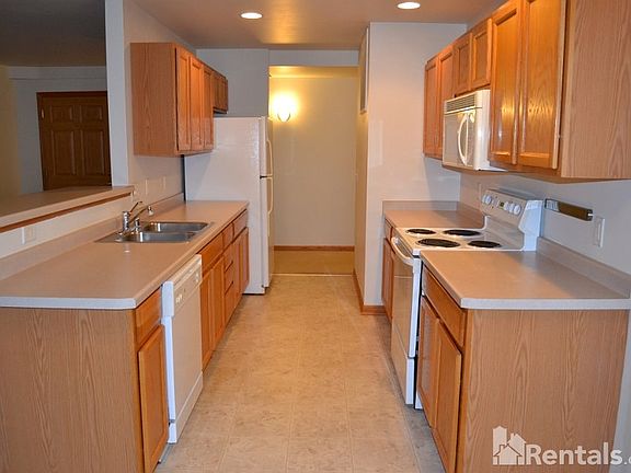 2nd image of 8217 Mansion Hill Ave APT 1