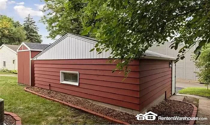 2612 Toledo Ave S — Photo 24