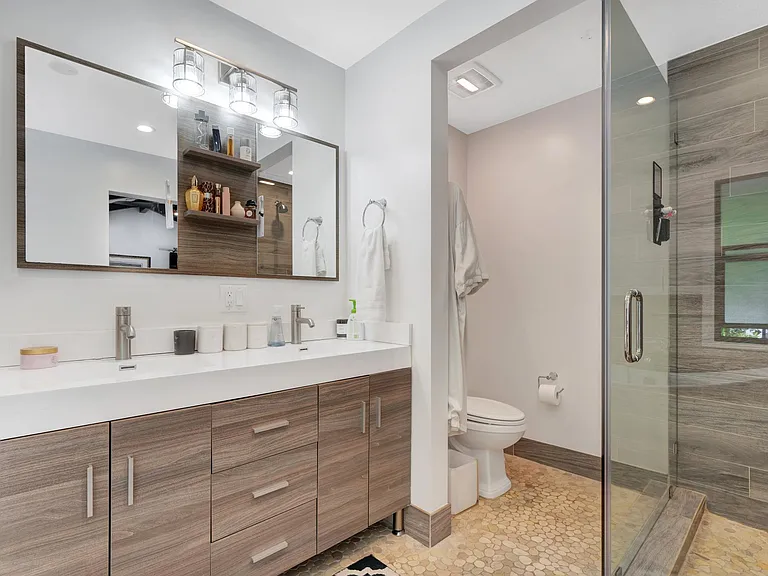 4029 Coldwater Canyon Ave — Photo 14