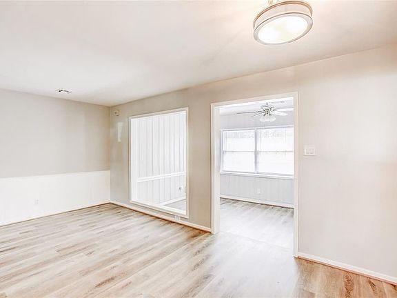 4th image of 4137 Woodfin St