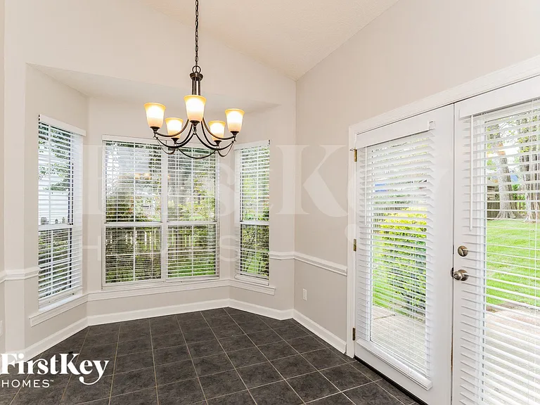 12137 Moonshadow Ln — Photo 5