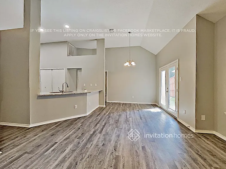 4338 Harvest Hill Rd — Photo 4