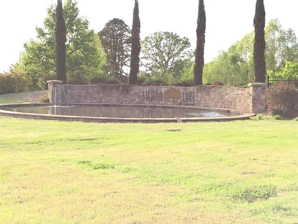 2nd image of 5 Sienna Lake Cv