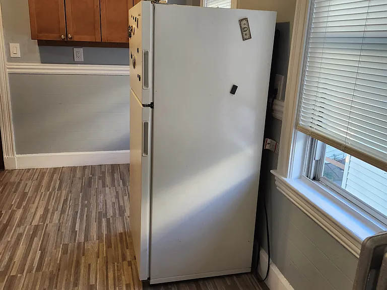 35 Havelock St #3 — Photo 9