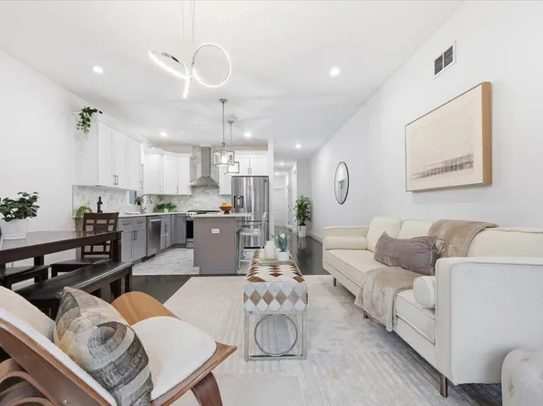 519 Liberty Avenue image 2 of 38