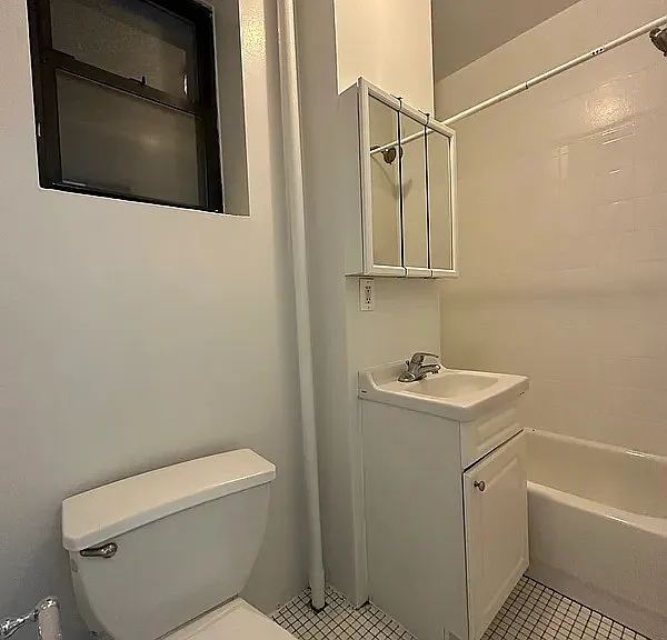 406 W 56th St #3E — Photo 12