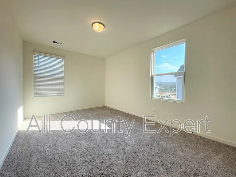 226 San Marino Way — Photo 15