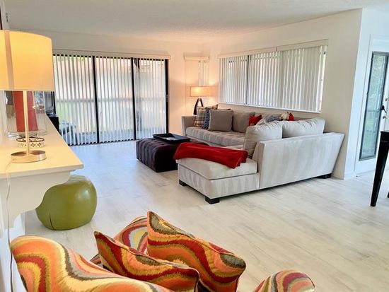 616 Brackenwood Cv, Palm Beach Gardens, FL 33418