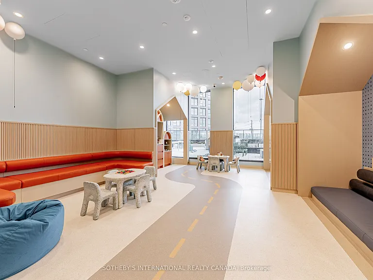 5 York Rd #608 — Photo 24