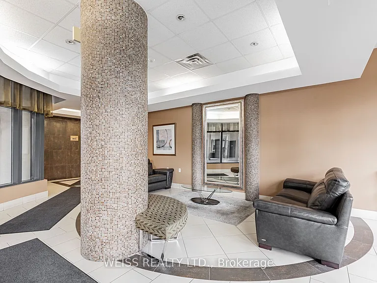 872 Sheppard Ave W #609 — Photo 17