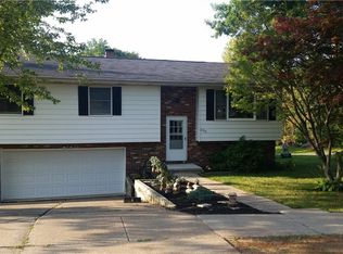 2156 Delphos Dr, Erie, PA