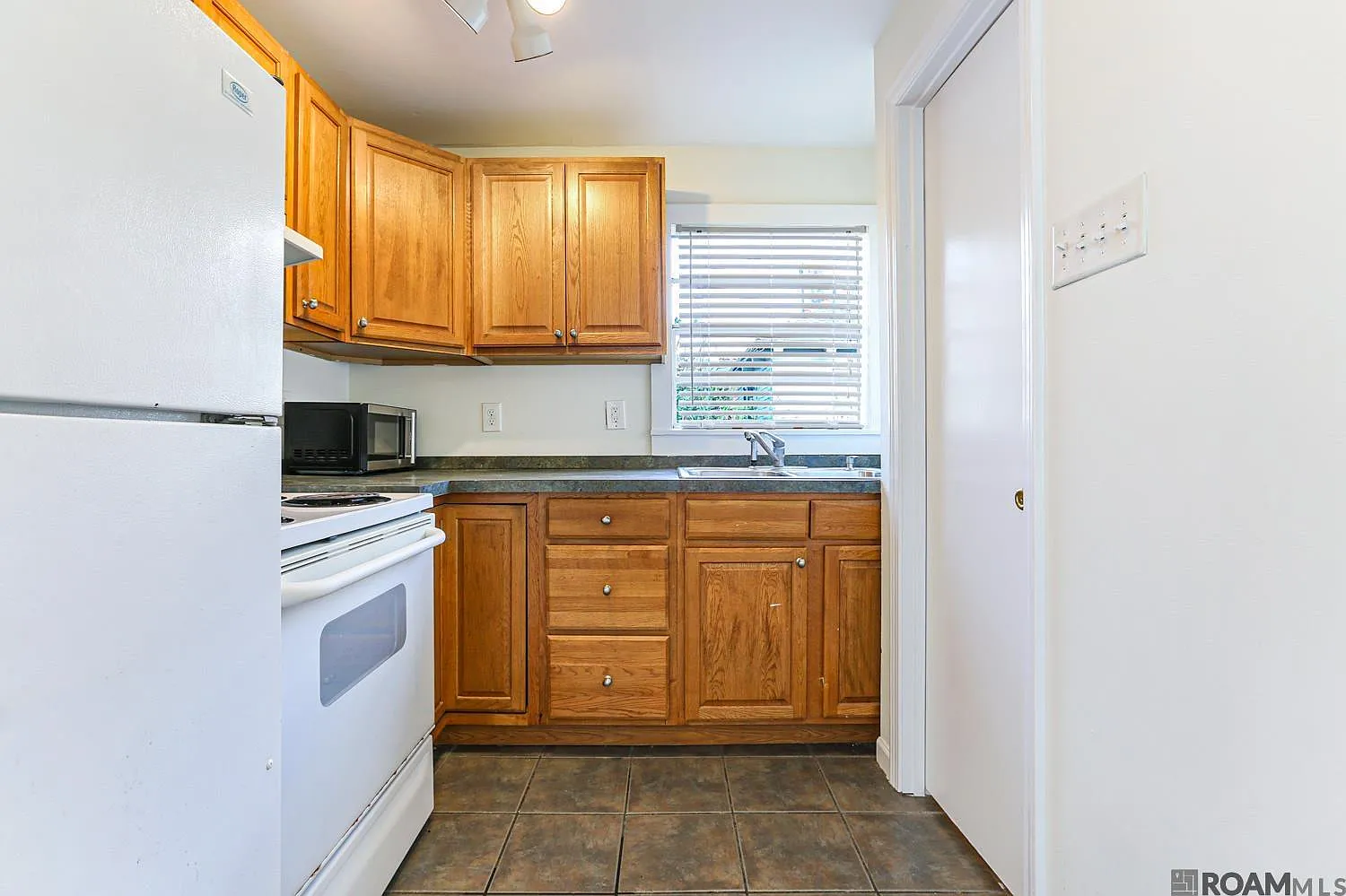 1 bed, 500 sqft, $1,250 — Photo 3