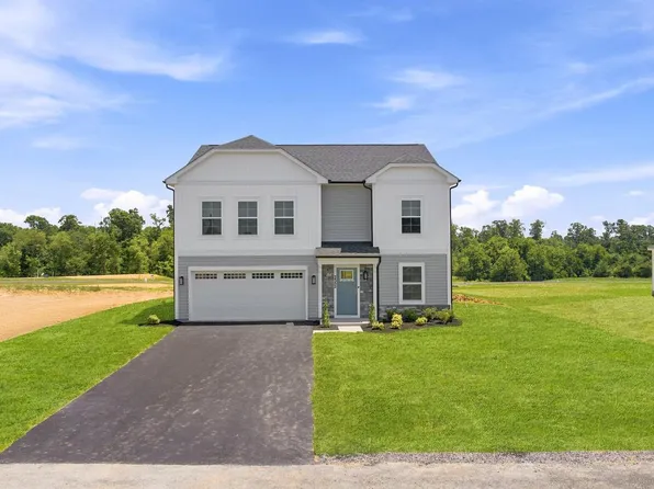 2352 Wind River Dr, Chambersburg, PA 17202