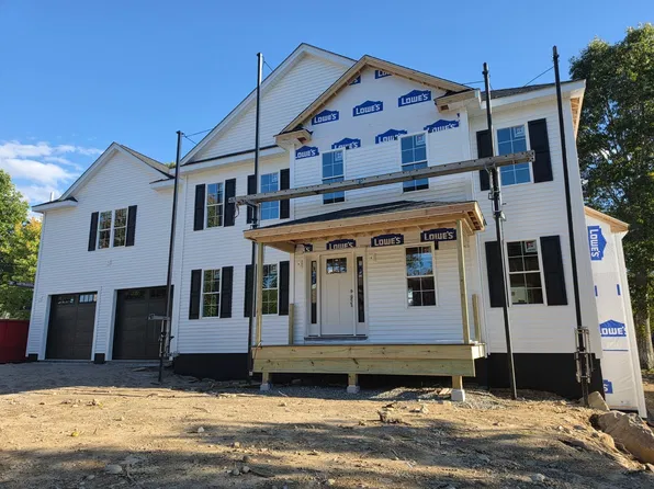 8 Morses Ln, Acushnet, MA 02743