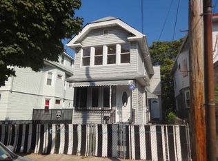 727 E 217th St, Bronx, NY 10467