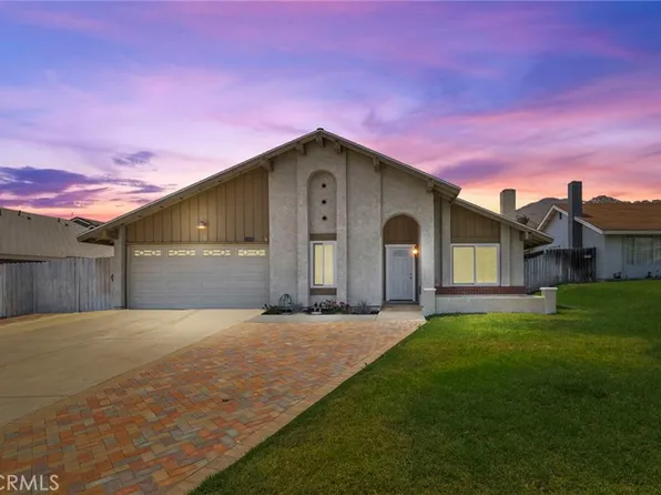 11572 Dellwood Dr, Riverside, CA 92503