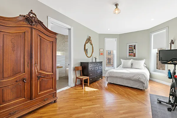 Sold by Corcoran | media 17