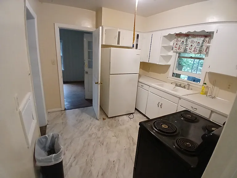 4213 Swann St — Photo 12