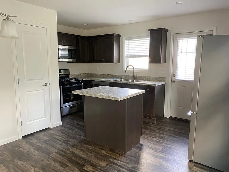132 Greenwood Ave #2 — Photo 4