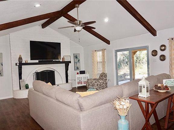 2nd image of 8281 Mosswood Dr