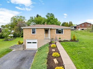 9543 Magellan Dr, Pittsburgh, PA 15237