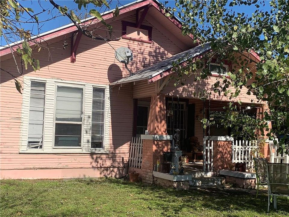 2nd image of 1255 E Maddox Ave