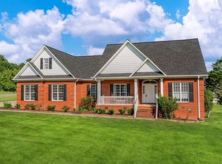 2507 Valley Cir NW, Fort Payne, AL 35968