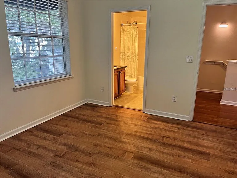 532 Jasmine Way — Photo 13