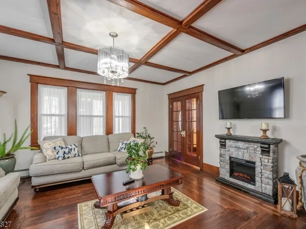 21 Dehart Ave, Rockaway Twp., NJ 07801