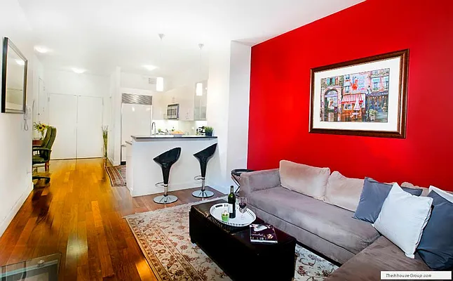 Sold by The In House Group | media 2