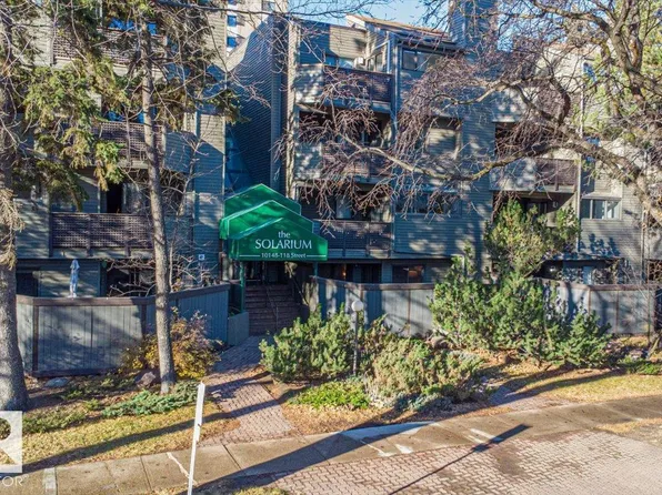10148 118th St NW #206, Edmonton, AB T5K 1Y4