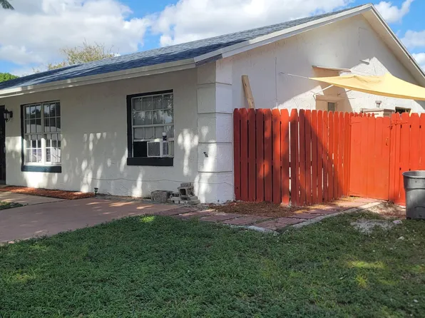 4839 Poseidon Place, Lake Worth, FL 33463