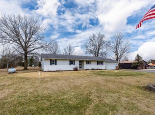 3045 Columbus Rd, Centerburg, OH 43011