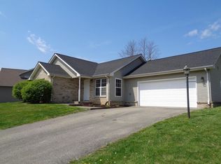 207 Cedar Hill Dr, Blacksburg, VA 24060