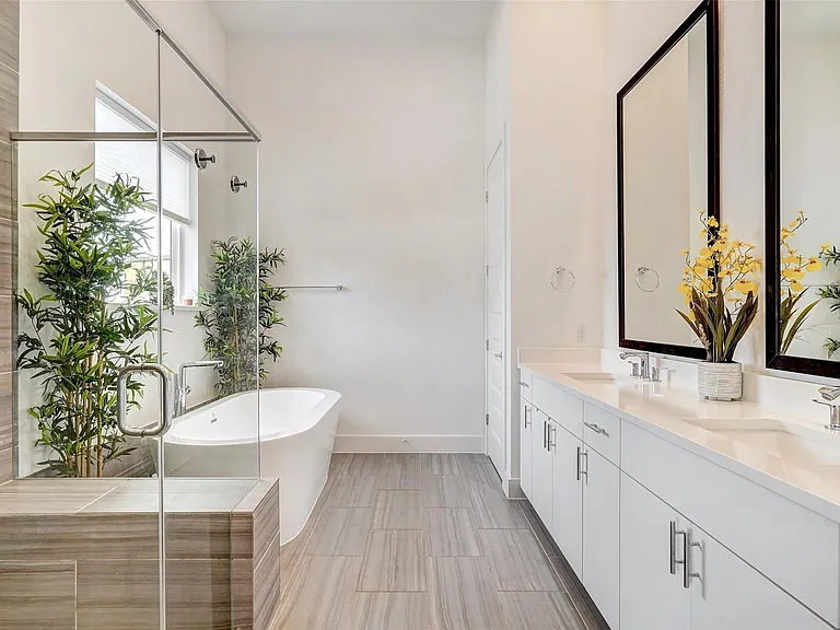 6317 Toscana Ave — Photo 18