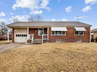 1102 Prairie Park Rd, Wichita, KS 67218