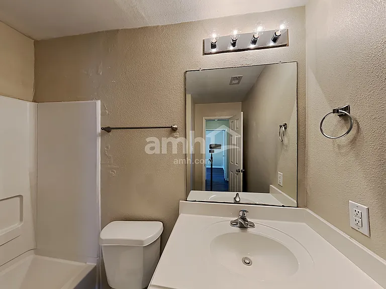 4615 Snowdrop Ct — Photo 12