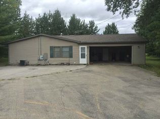 3249 Long Rd, Beaverton, MI 48612