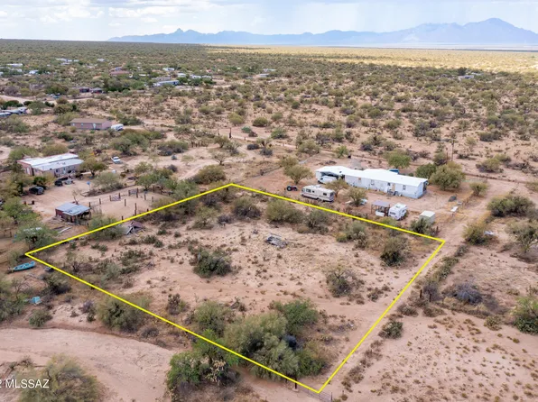 11185 S Annemarie Dr, Tucson, AZ 85736