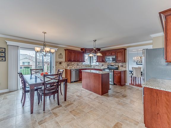 2nd image of 751 Mallard Dr